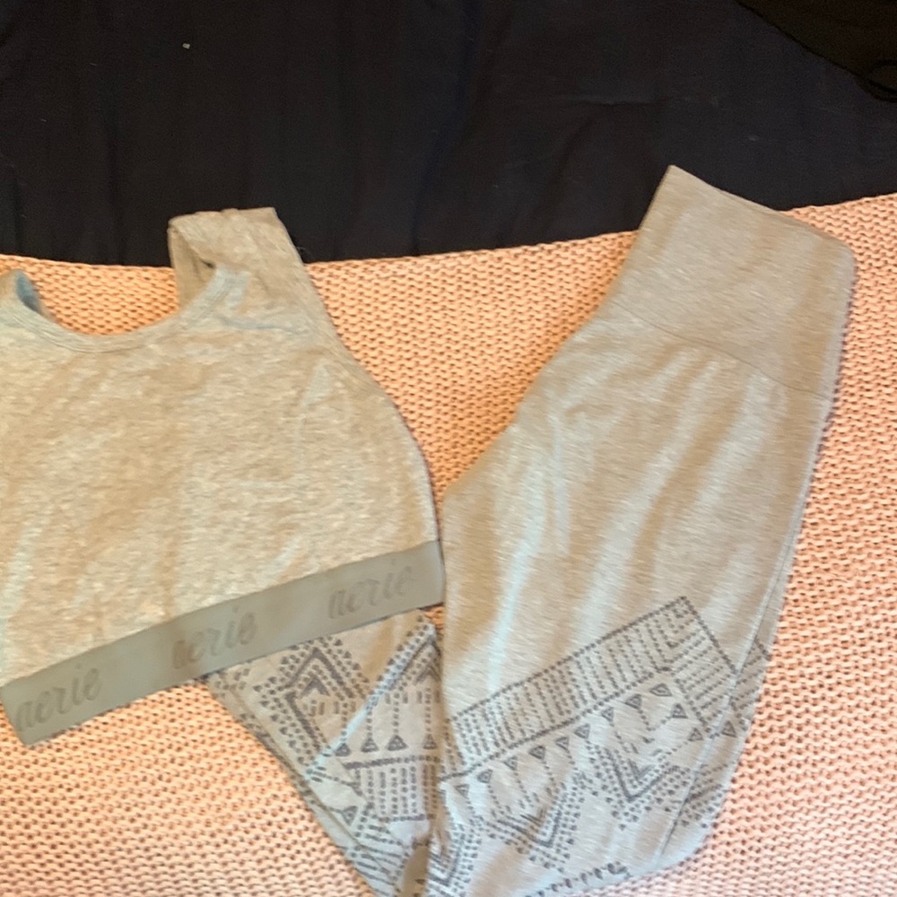Aerie by American Eagle Leggings and Crop Top set 💕